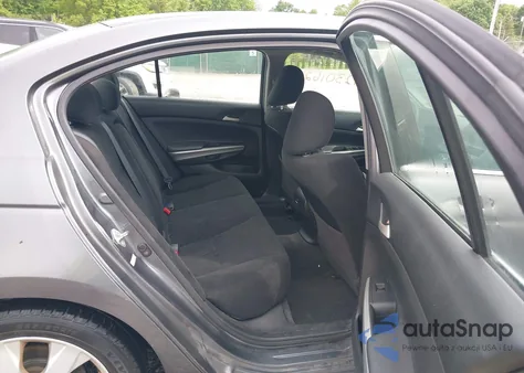 2010 Honda Accord 2.4 Ex from USA, damaged, VIN 1HGCP2F7XAA165575